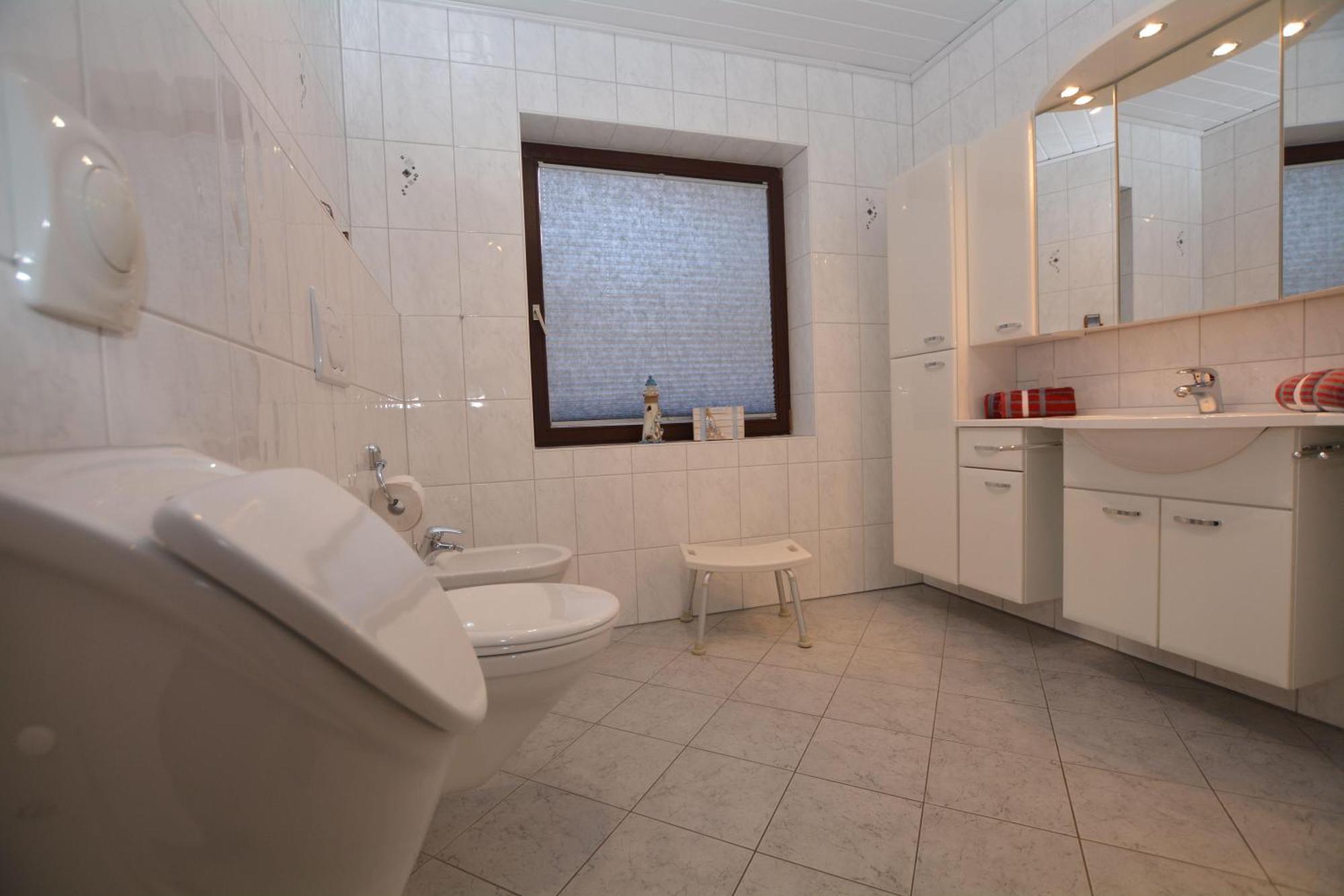 Haus Lily Nr.02 Bis Zu 6 Personen Davon Max. 2 Kinder Busum Luaran gambar