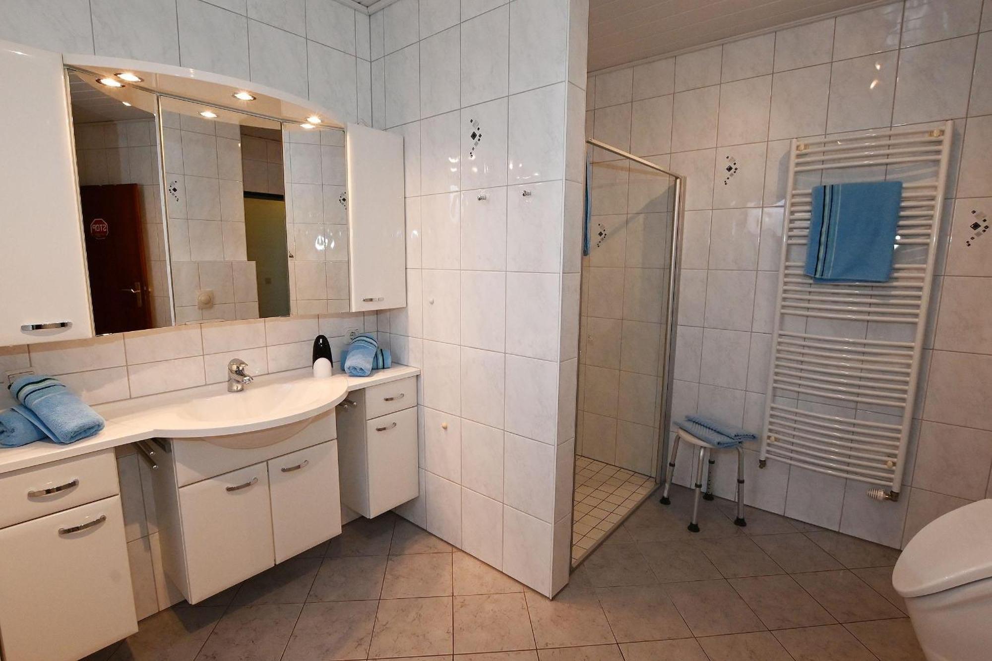 Haus Lily Nr.02 Bis Zu 6 Personen Davon Max. 2 Kinder Busum Luaran gambar