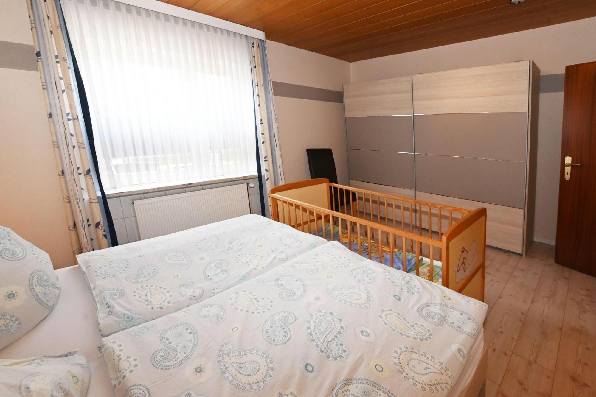 Haus Lily Nr.02 Bis Zu 6 Personen Davon Max. 2 Kinder Busum Luaran gambar