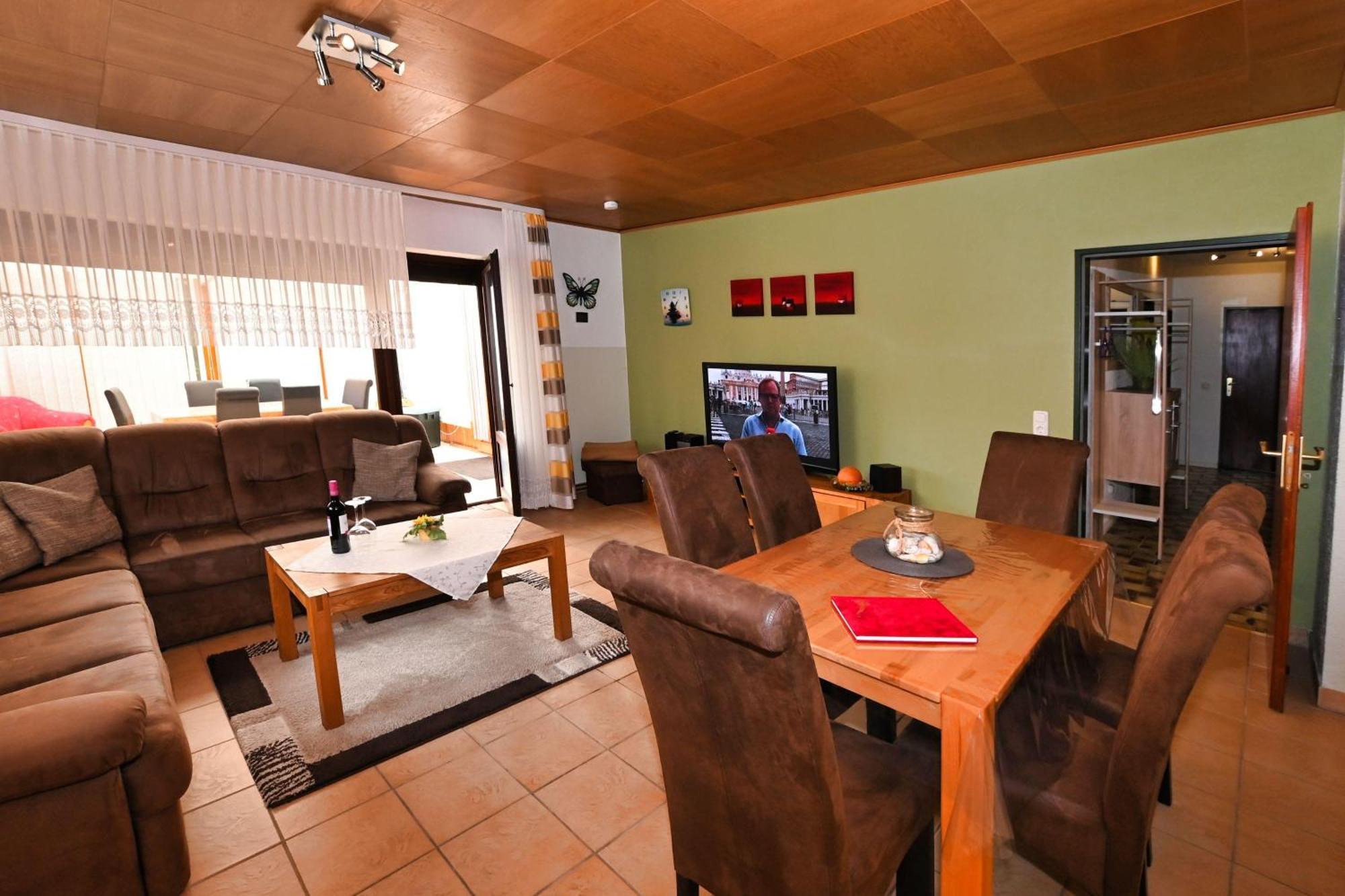 Haus Lily Nr.02 Bis Zu 6 Personen Davon Max. 2 Kinder Busum Luaran gambar